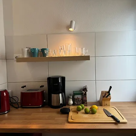 Apartment 90qm 4-zimmer-wohnung - Friedrichstraße