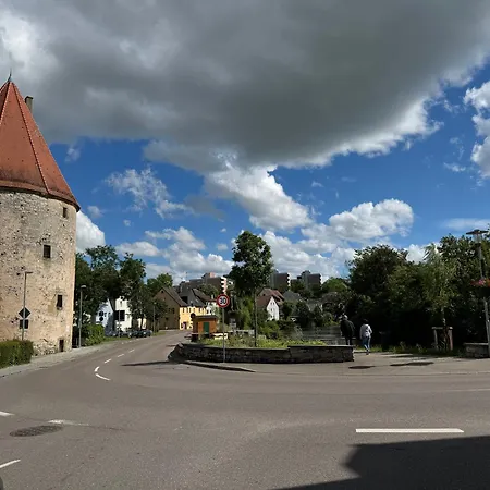 90qm 4-zimmer-wohnung - Friedrichstraße Apartment *