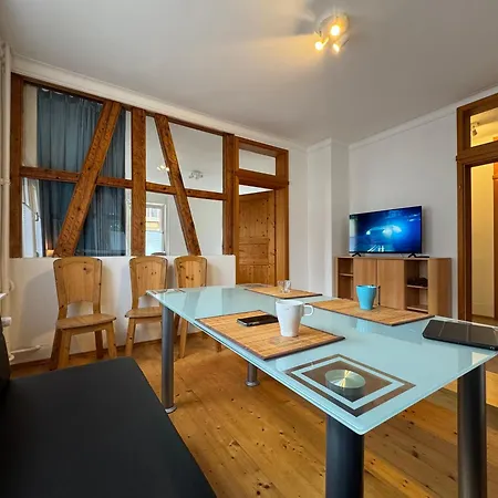 90qm 4-zimmer-wohnung - Friedrichstrasse