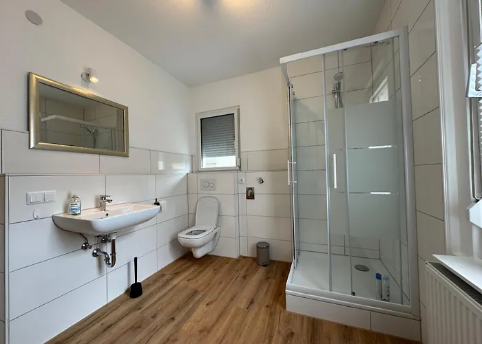 90qm 4-zimmer-wohnung - Friedrichstrasse * فايهينغن