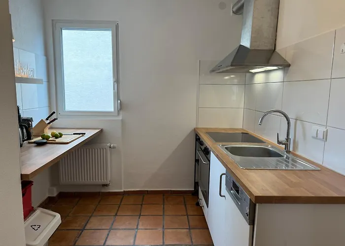 شقة 90qm 4-zimmer-wohnung - Friedrichstrasse *